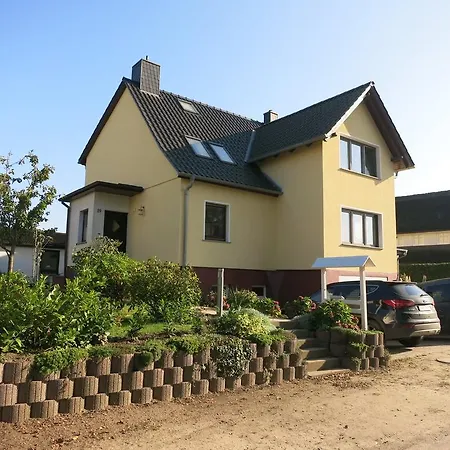 Naturidyll Auf Ruegen Putbus Exterior photo